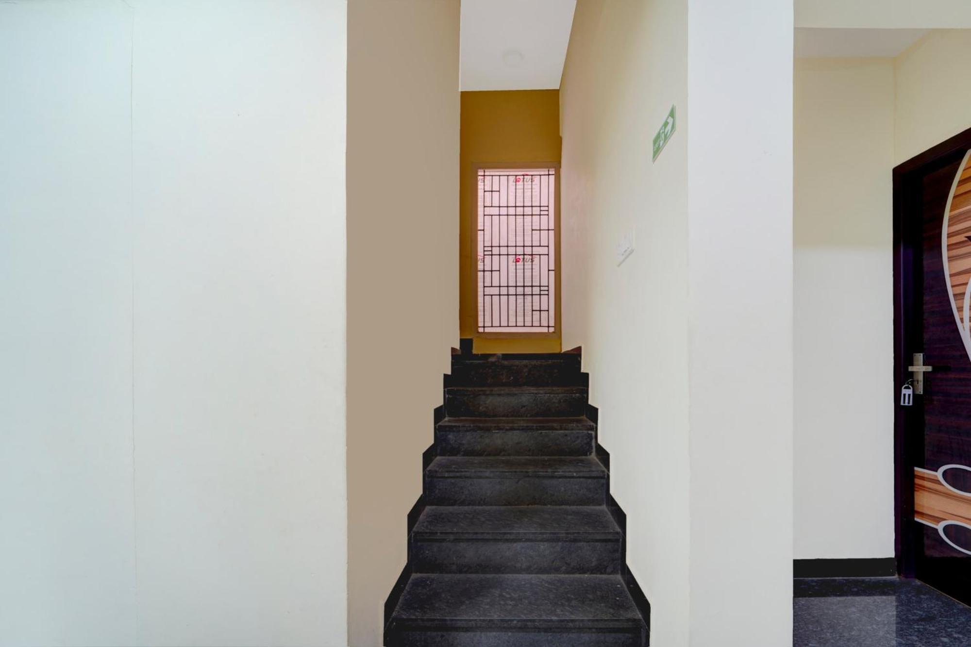 Super Hotel O Madurai Near Bus Stand Tallākulam Екстериор снимка